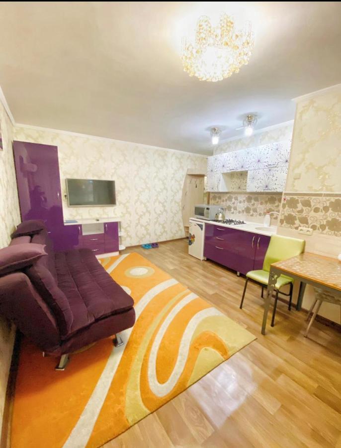 Apartments Ahmetova 4 21 Almaty Esterno foto